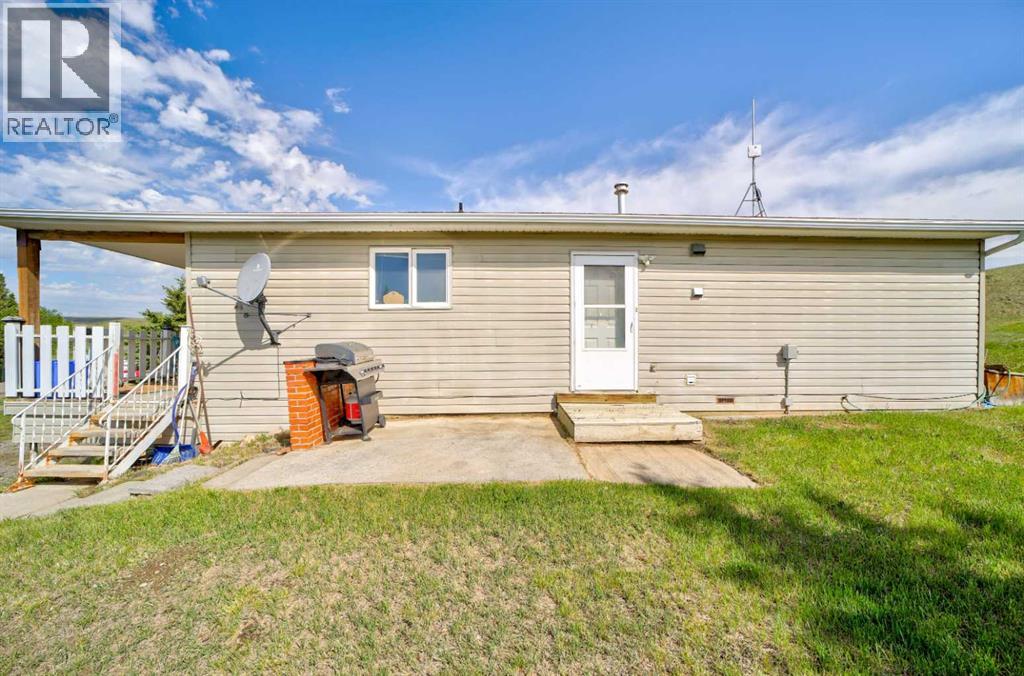 93 4 Avenue Property Photo 33