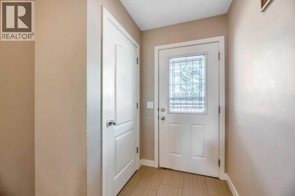 318 Strathcona Circle Property Photo 8