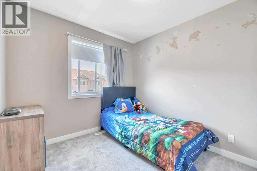 318 Strathcona Circle Property Photo 20