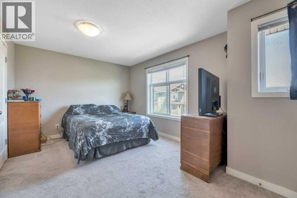 318 Strathcona Circle Property Photo 23