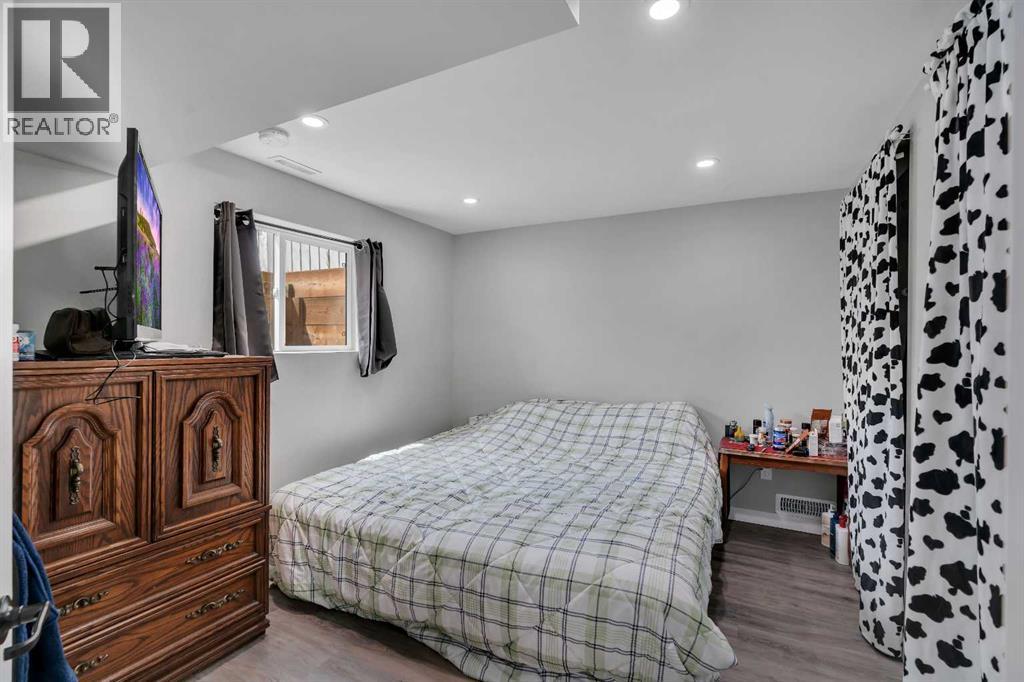 249 Acadia Drive Se Property Photo 27