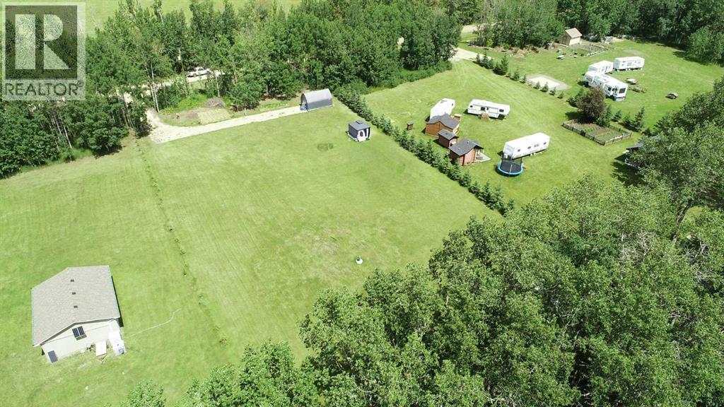 11013 Township Road 423 Property Photo 2