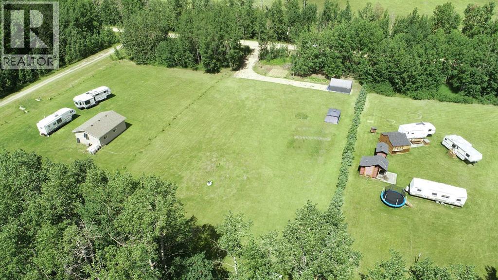 11013 Township Road 423 Property Photo 3