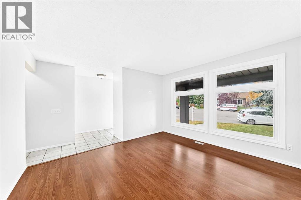 31 Ranchero Bay Nw Property Photo 18