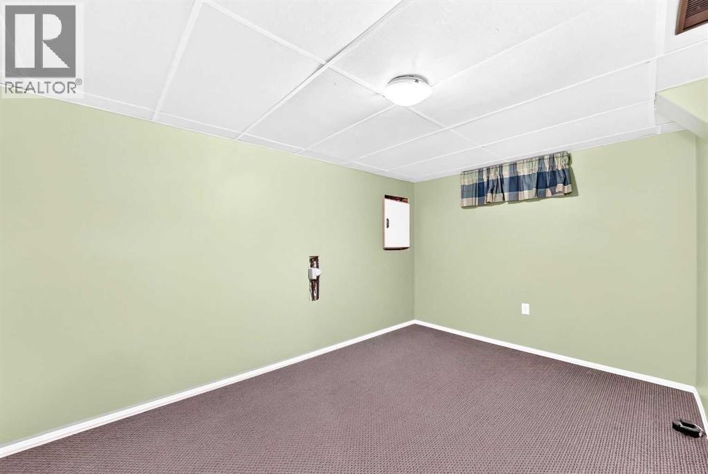 31 Ranchero Bay Nw Property Photo 28