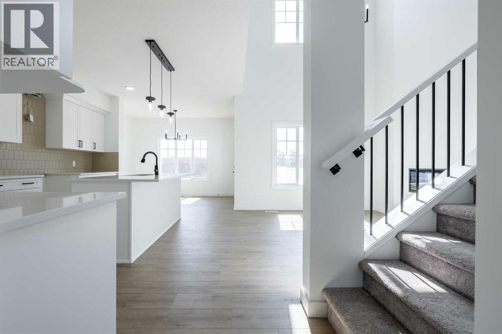 145 Sora Gardens Se Property Photo 4