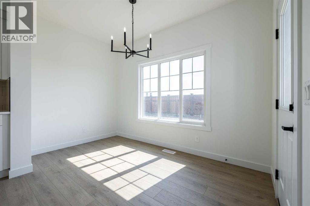 145 Sora Gardens Se Property Photo 8