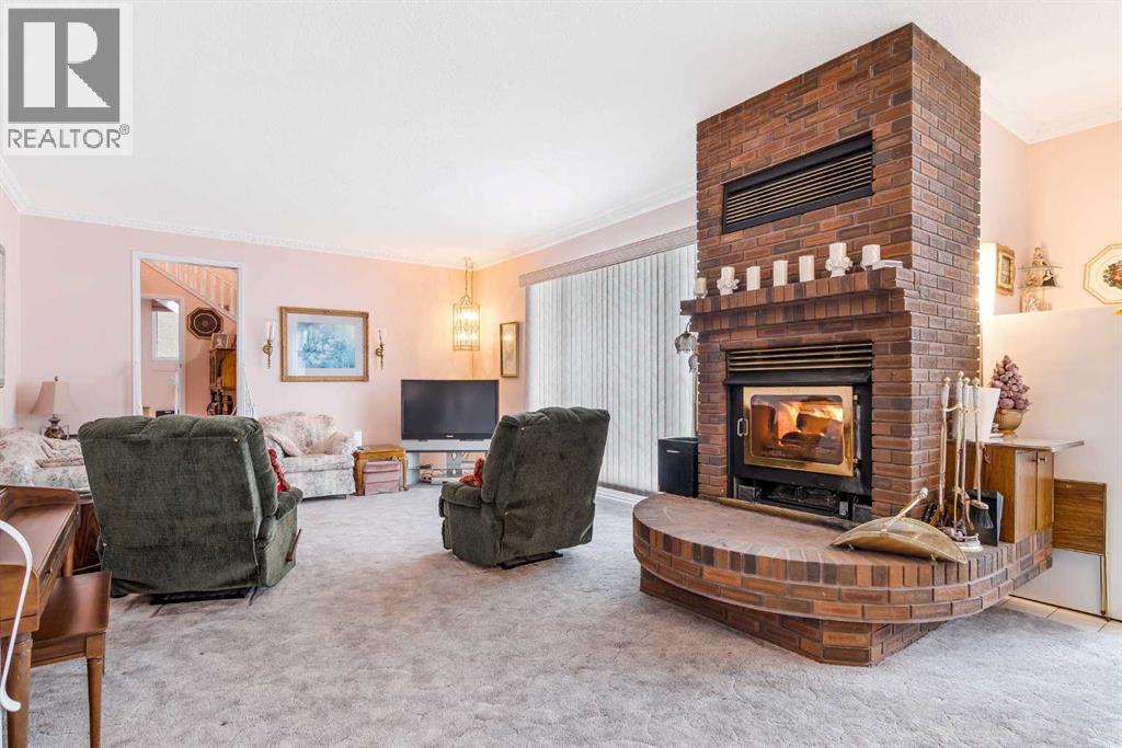 3 Rustic Road Property Photo 15