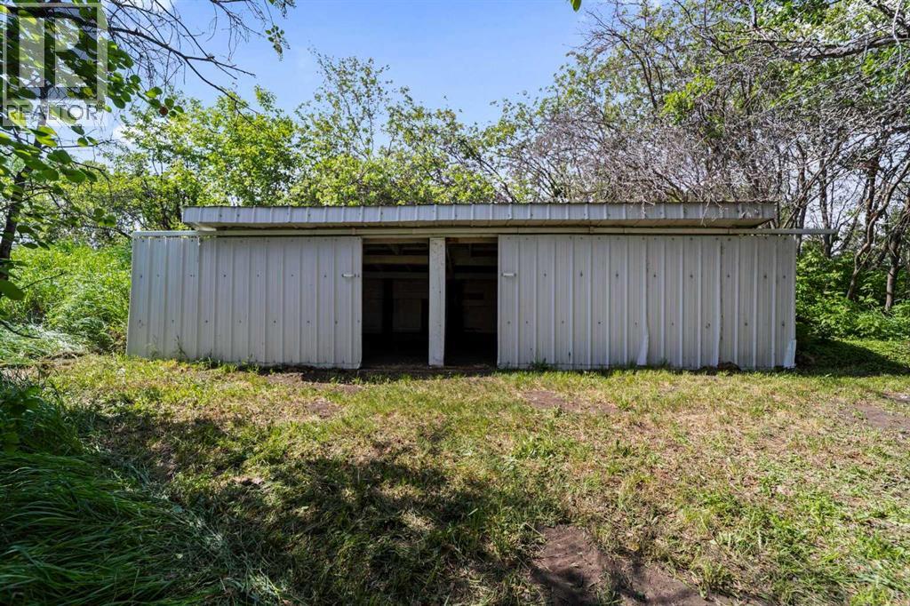 46139 Range Road 205 Property Photo 43