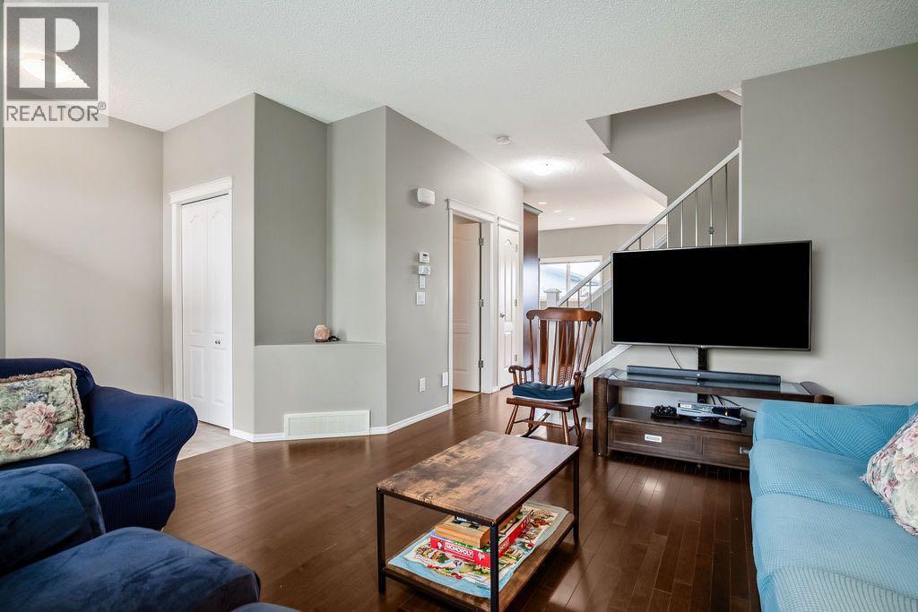 162 Cranford Park Se Property Photo 5