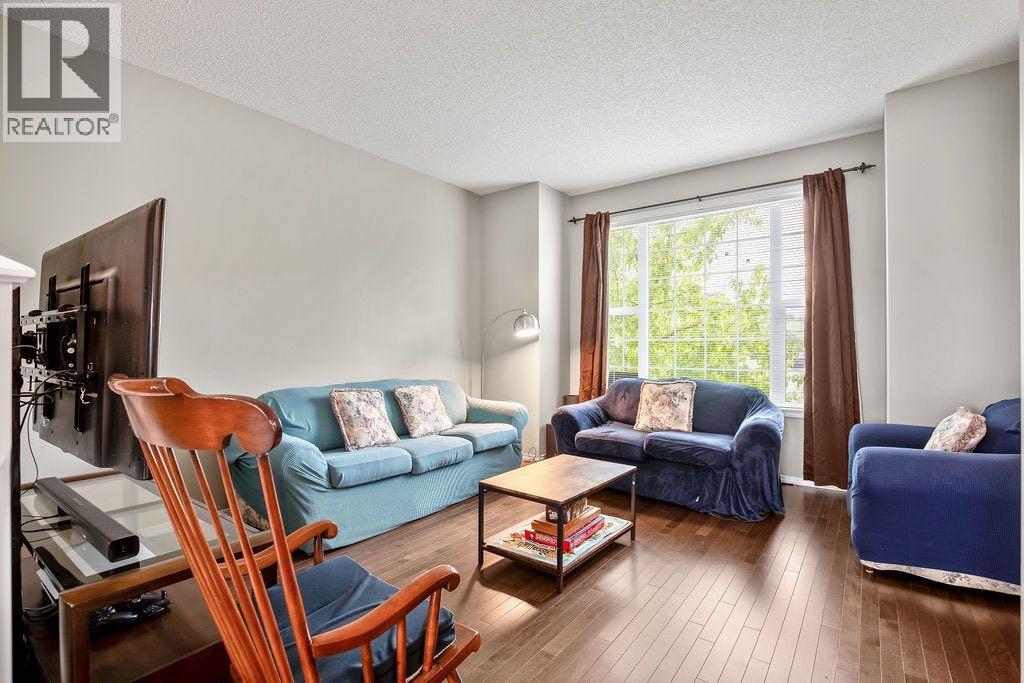 162 Cranford Park Se Property Photo 7