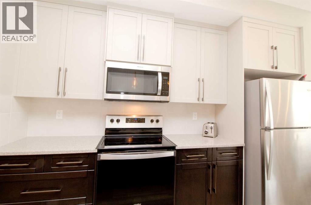 3 Sunrise Heights Property Photo 12