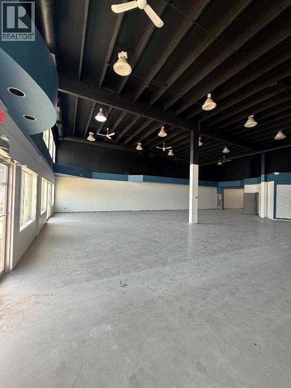 6782 50 Avenue Property Photo 10