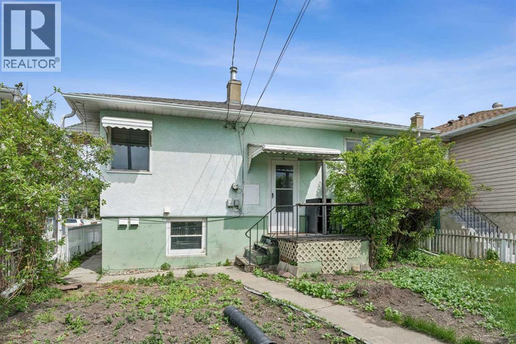 1228 Bantry Street Ne Property Photo 10