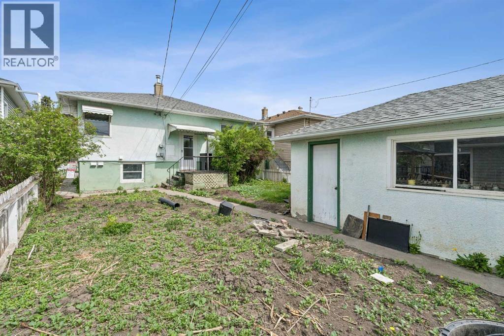1228 Bantry Street Ne Property Photo 11