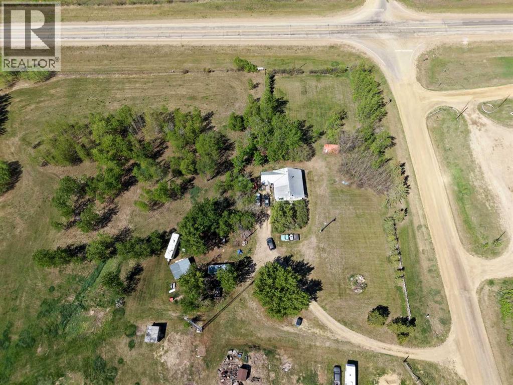 220075 Twp Rd 850 Property Photo 4
