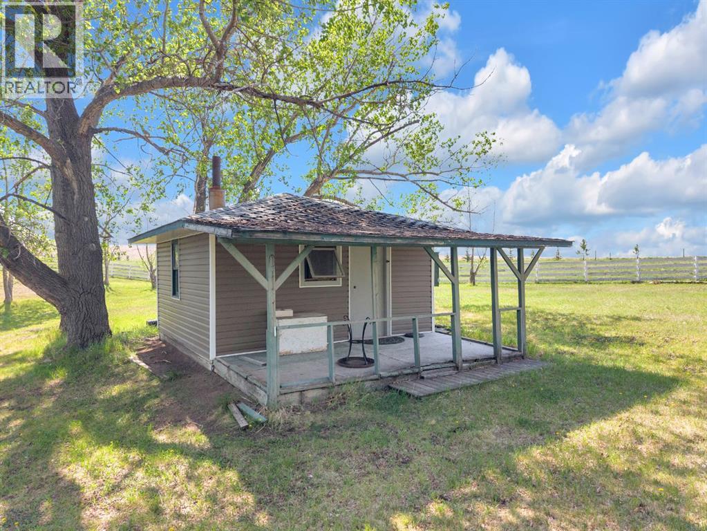 311037a Range Road 222 Property Photo 7