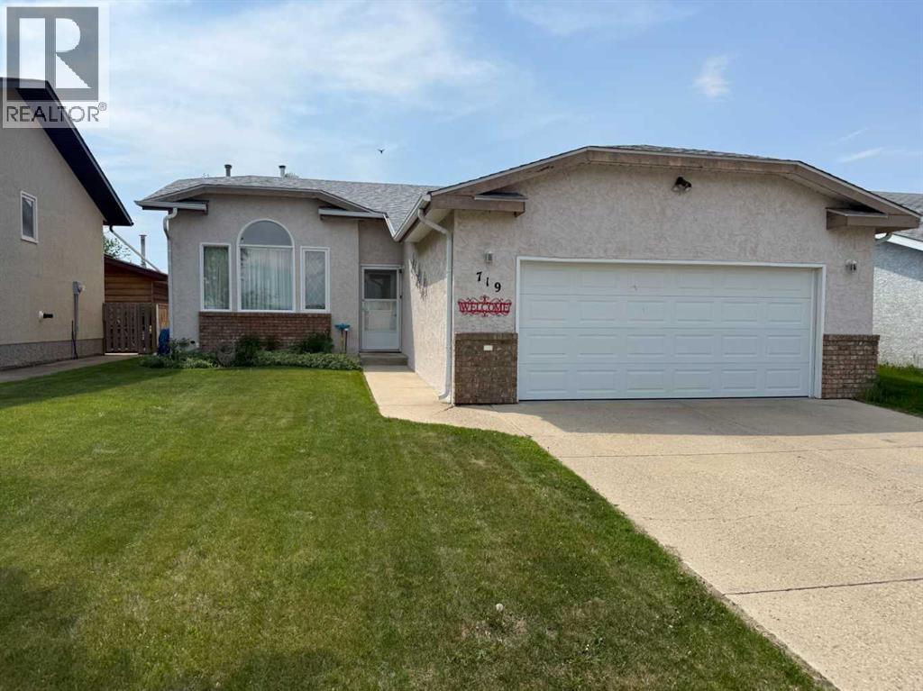 719 Parkland Drive Property Photo 1