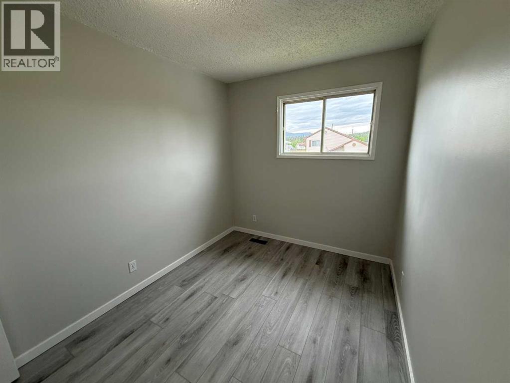 150 Sutherland Avenue Property Photo 10