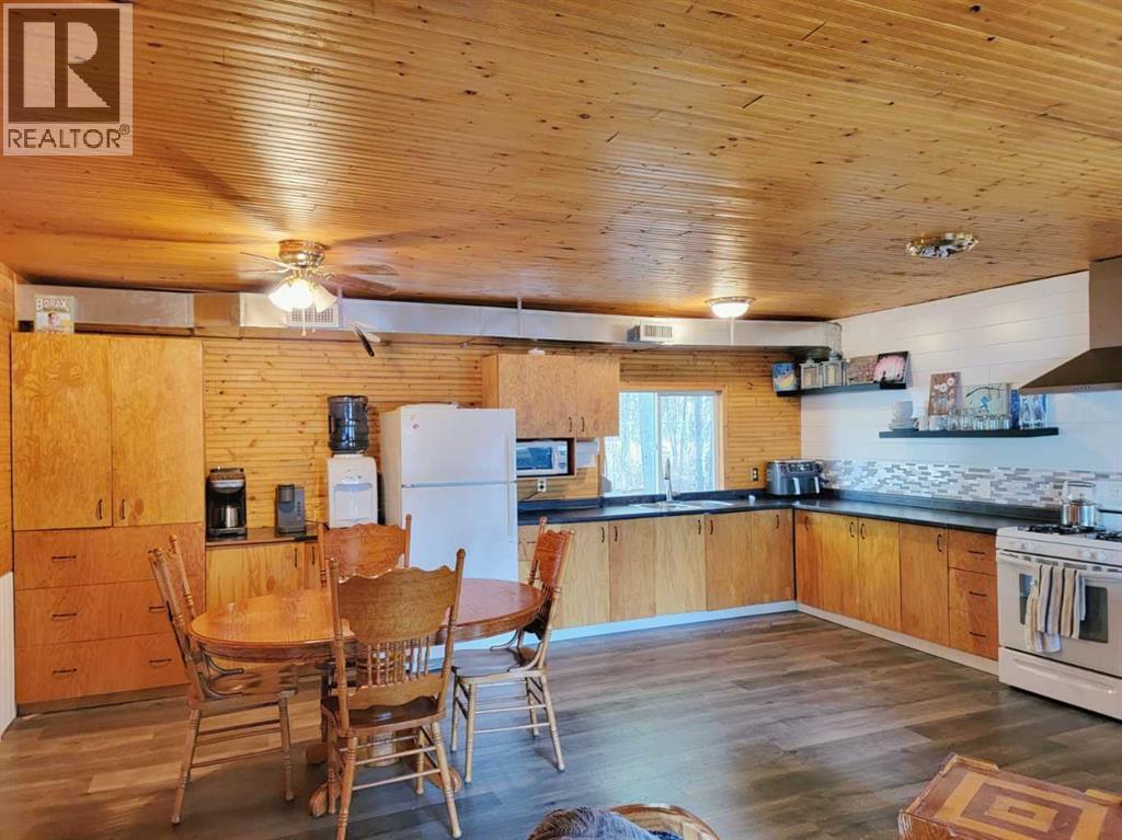 3252 Lake View Drive Property Photo 6