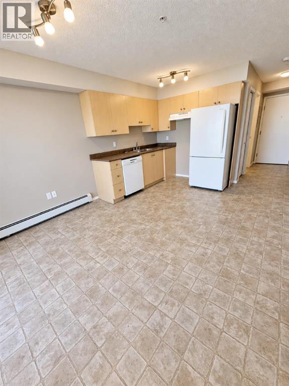 204 17 Street East Property Photo 4