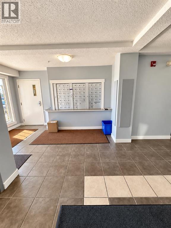 204 17 Street East Property Photo 14