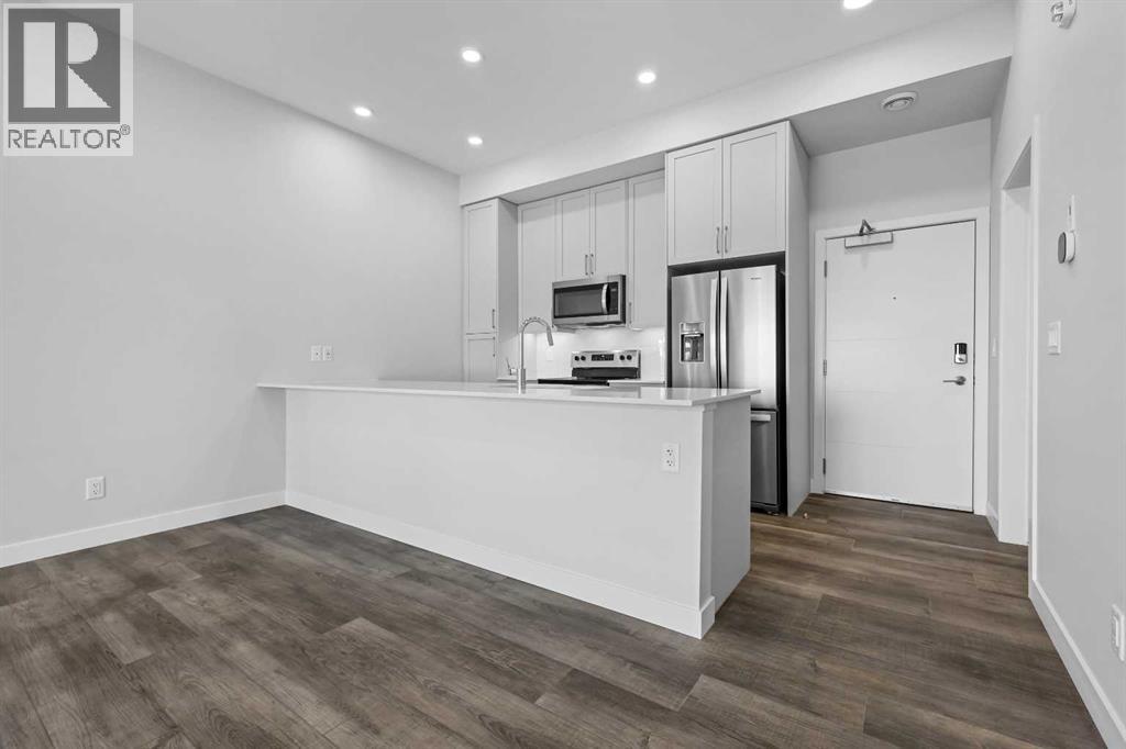 255 Les Jardins Park Southeast Property Photo 2