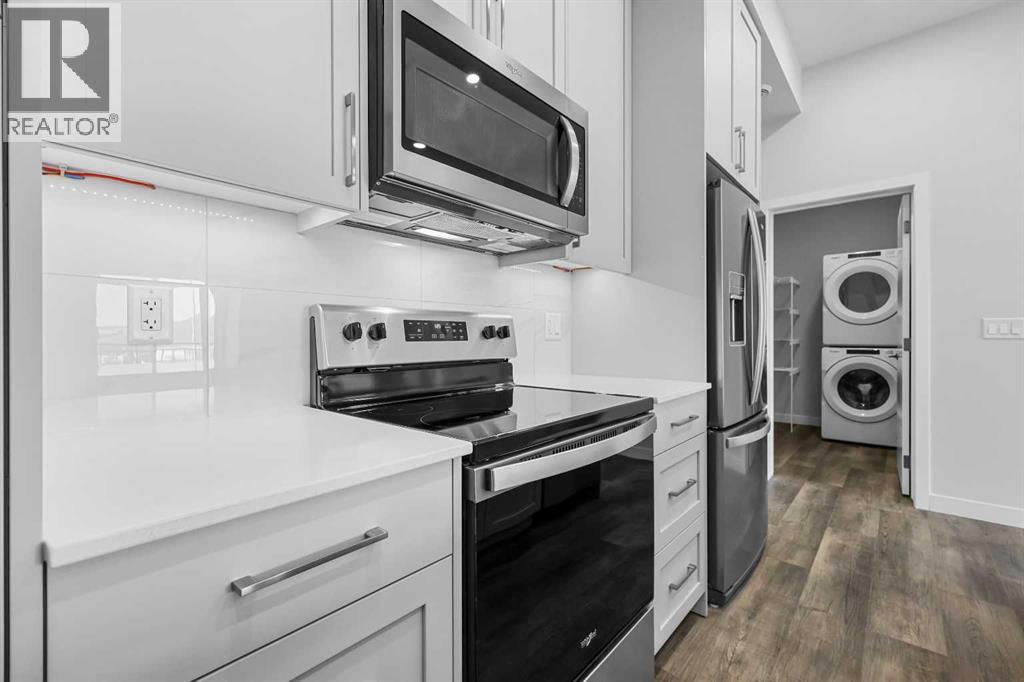 255 Les Jardins Park Southeast Property Photo 3