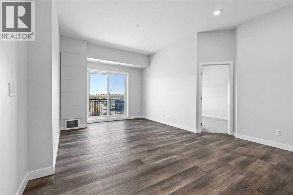 255 Les Jardins Park Southeast Property Photo 7