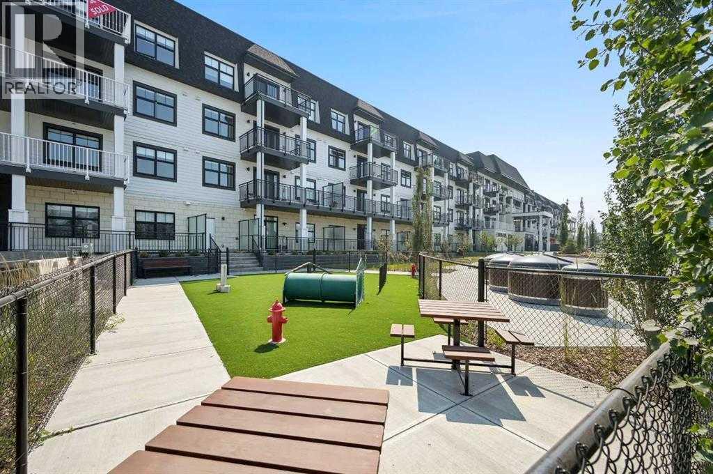 255 Les Jardins Park Southeast Property Photo 26