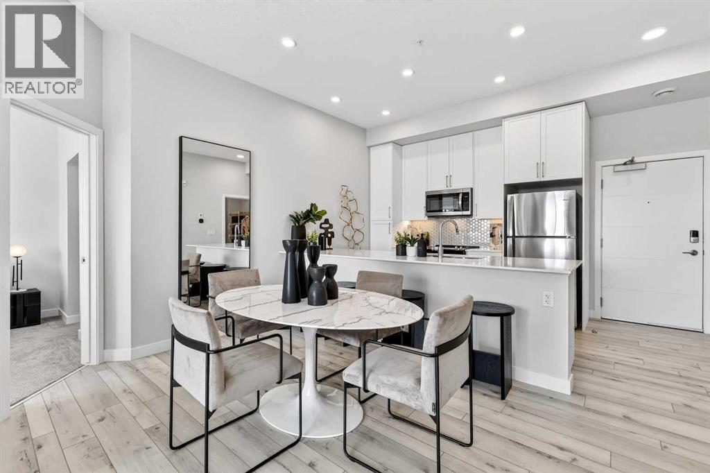 255 Les Jardins Park Southeast Property Photo 6