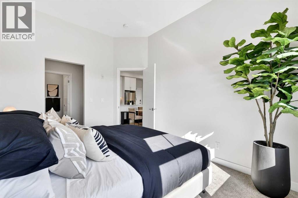 255 Les Jardins Park Southeast Property Photo 12