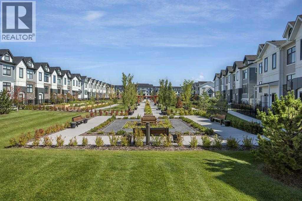 255 Les Jardins Park Southeast Property Photo 32