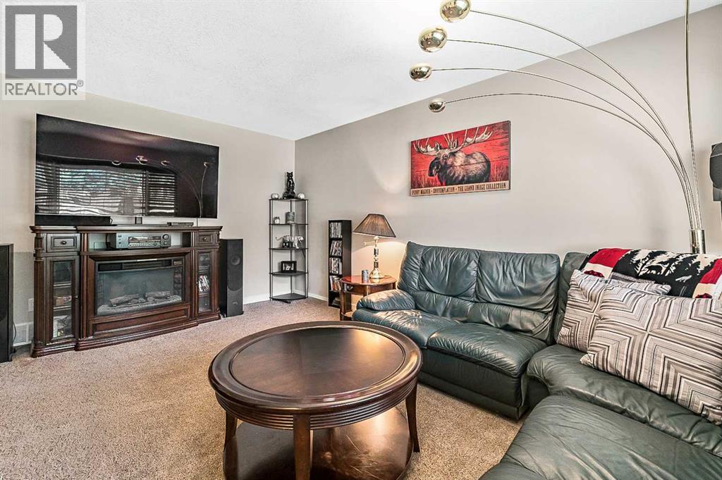36 Millside Way Sw Property Photo 6