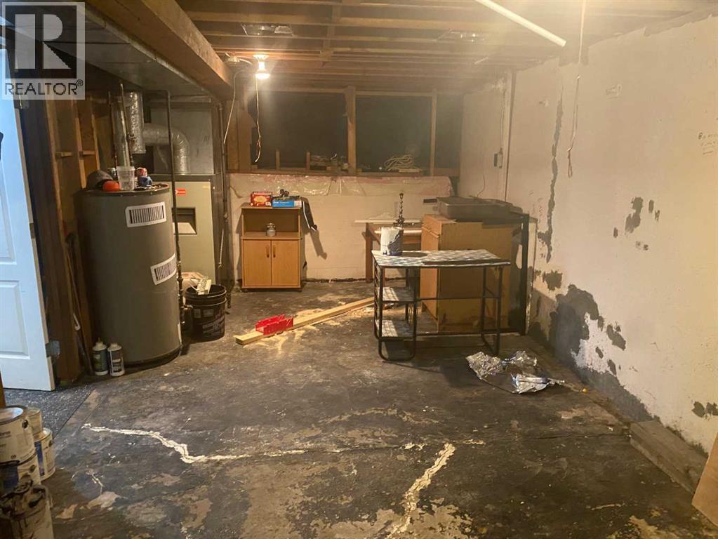 4910 51 Street Property Photo 19
