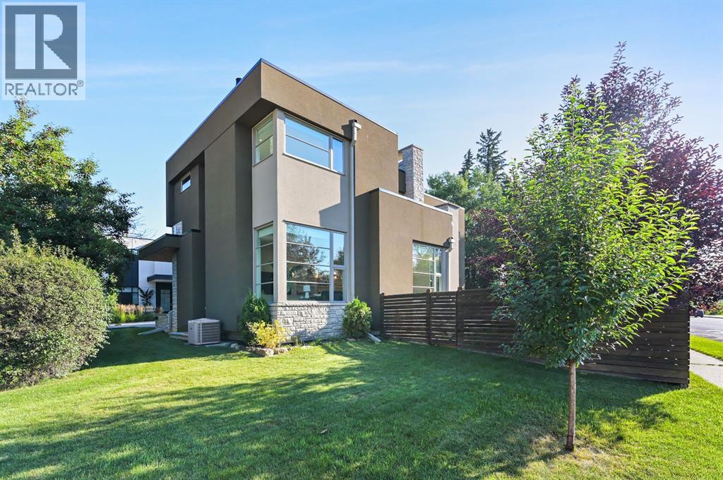 3926 9 Street Sw Property Photo 4