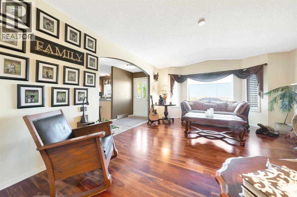317 6 Avenue Property Photo 13