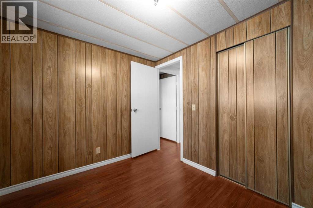 4911 54 Avenue Property Photo 16