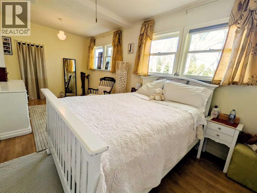 4814 52 Street Property Photo 19