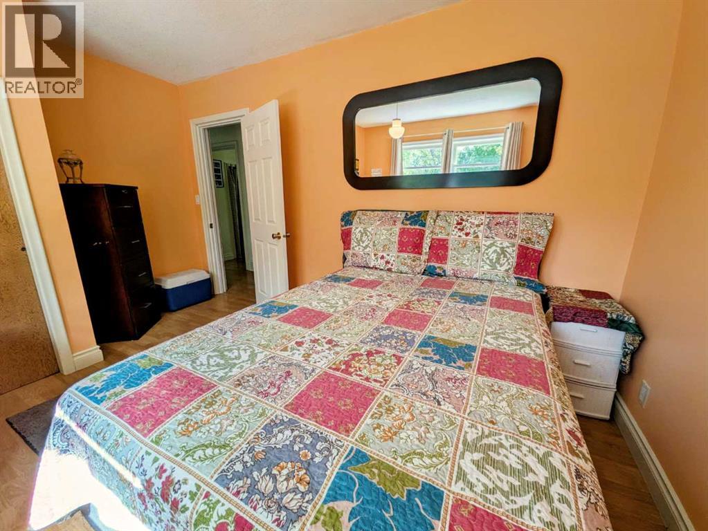 4814 52 Street Property Photo 22