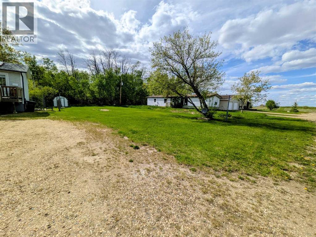 4814 52 Street Property Photo 38
