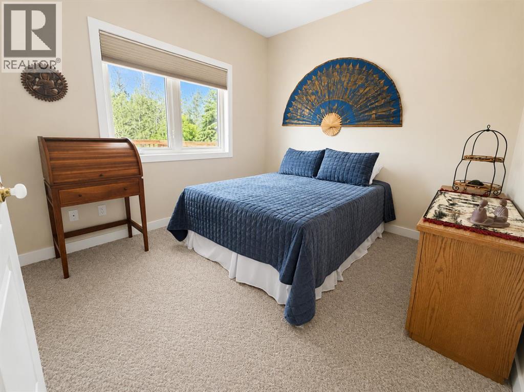 9 Creek Road Property Photo 16