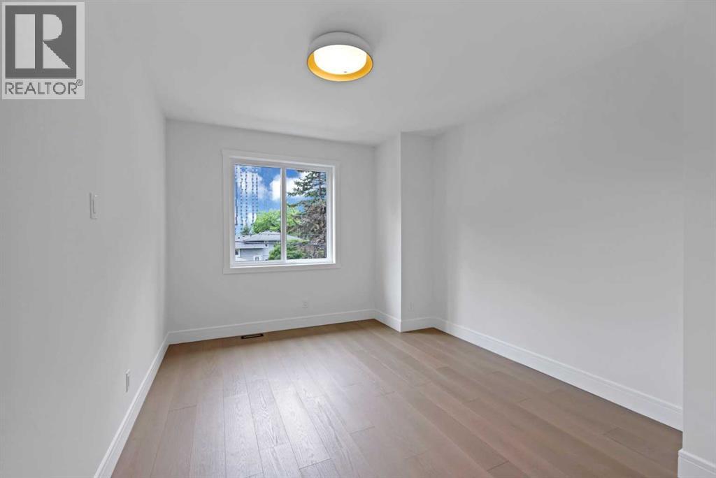 2221 Halifax Crescent Nw Property Photo 33