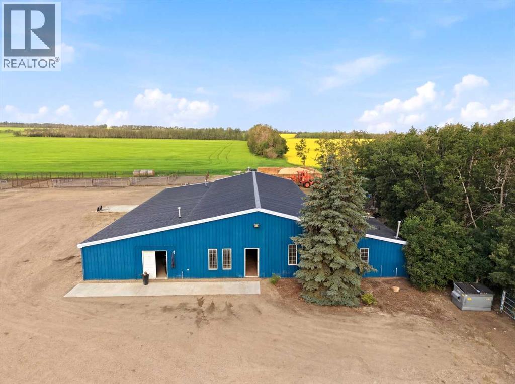 36142a Highway 2 Service Road S Property Photo 5