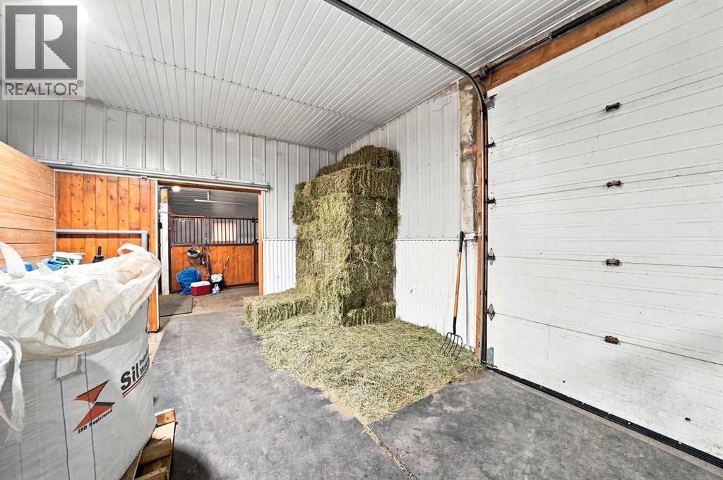 36142a Highway 2 Service Road S Property Photo 19