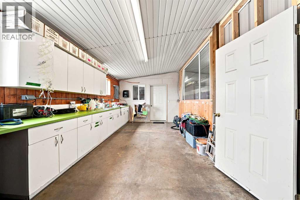 36142a Highway 2 Service Road S Property Photo 36