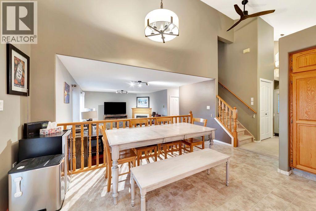 506 2nd Street E Property Photo 13
