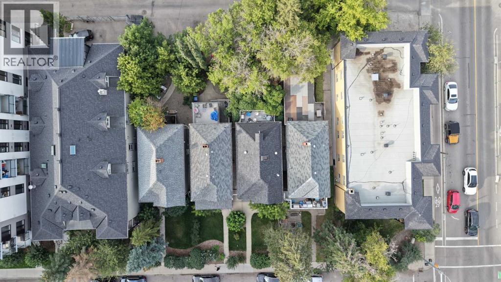 308 25 Avenue Sw Property Photo 5