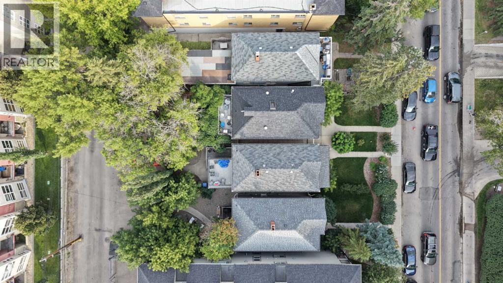 308 25 Avenue Sw Property Photo 7