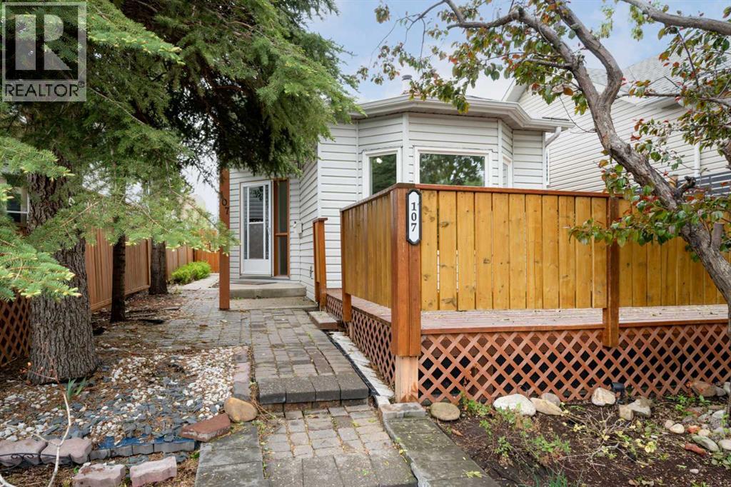 107 Tararidge Close Ne Property Photo 1